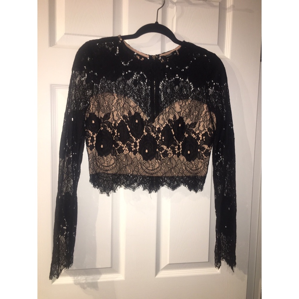Black Lace Long Sleeve Crop